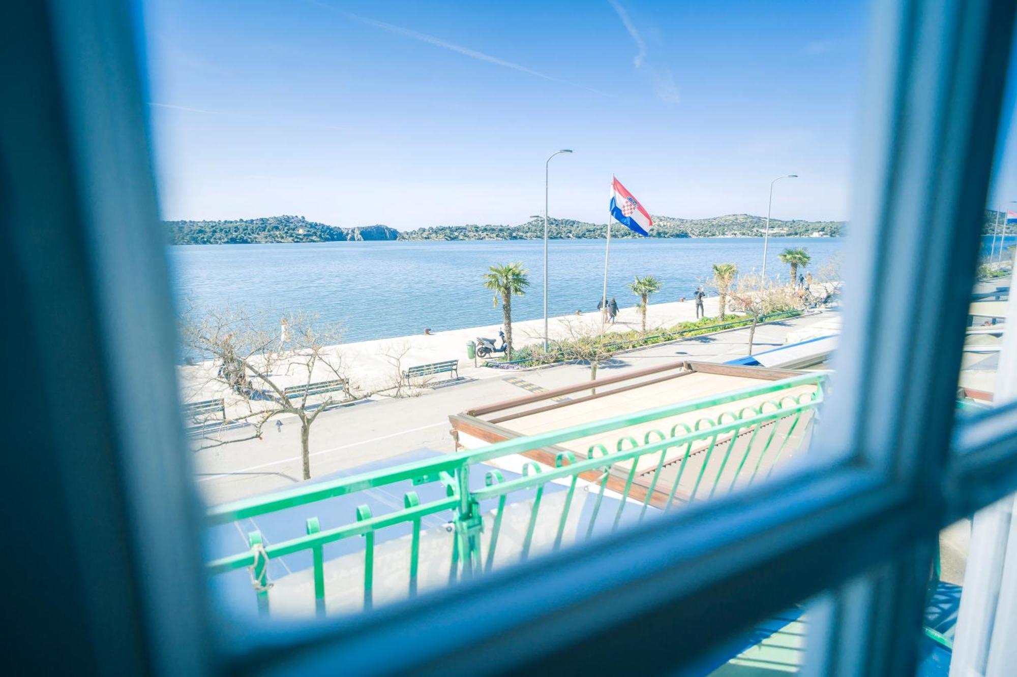 Pension More Sibenik Exterior photo